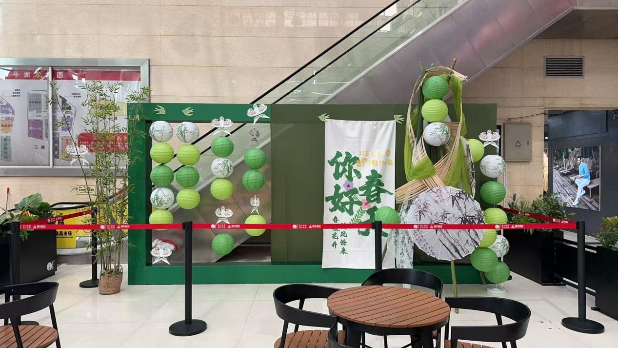 錢江商城煥新顏，春日美陳顯活力