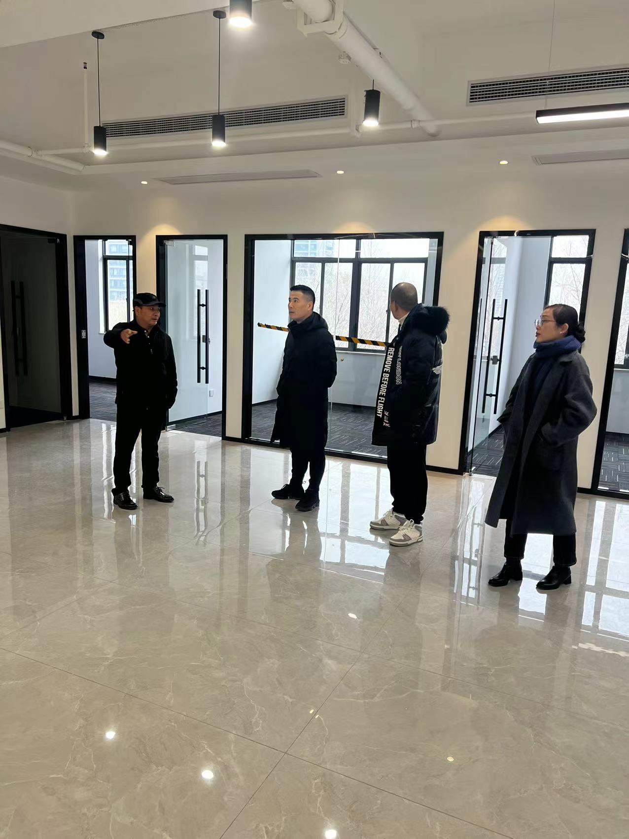 凝心聚力抓項目，奮力沖刺開門紅——建華文創集團領導班子開展節后項目考察工作
