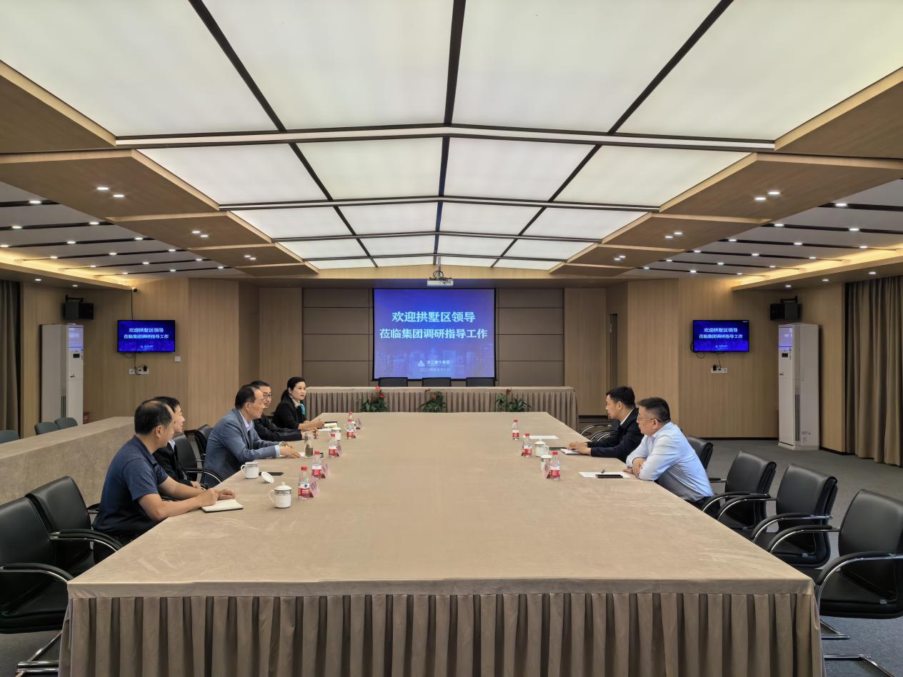 拱墅區區長敖煜新調研浙江建華集團，鼓勵龍頭企業持續發揮引領作用