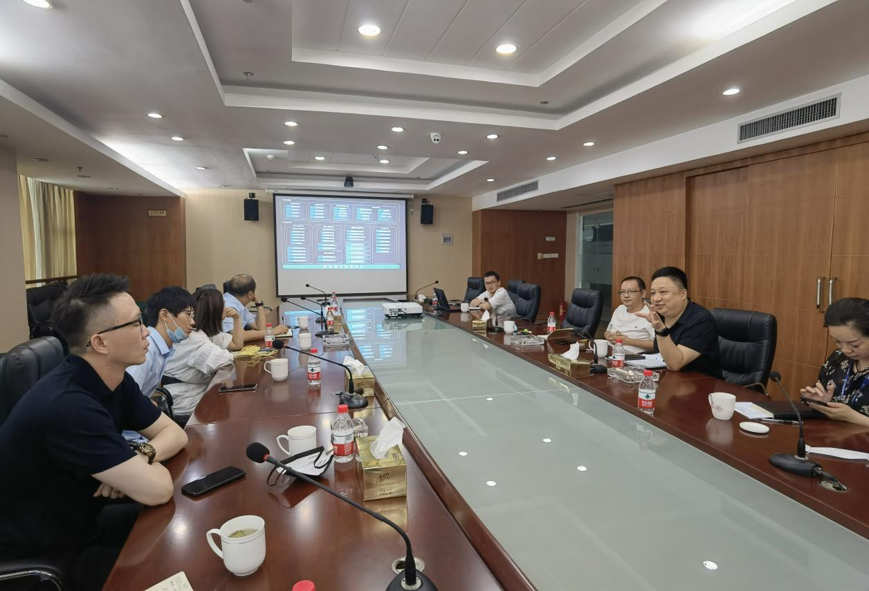 學先進、趕先進！錢江商城赴海寧中國皮革城考察學習智能化改造數字化轉型